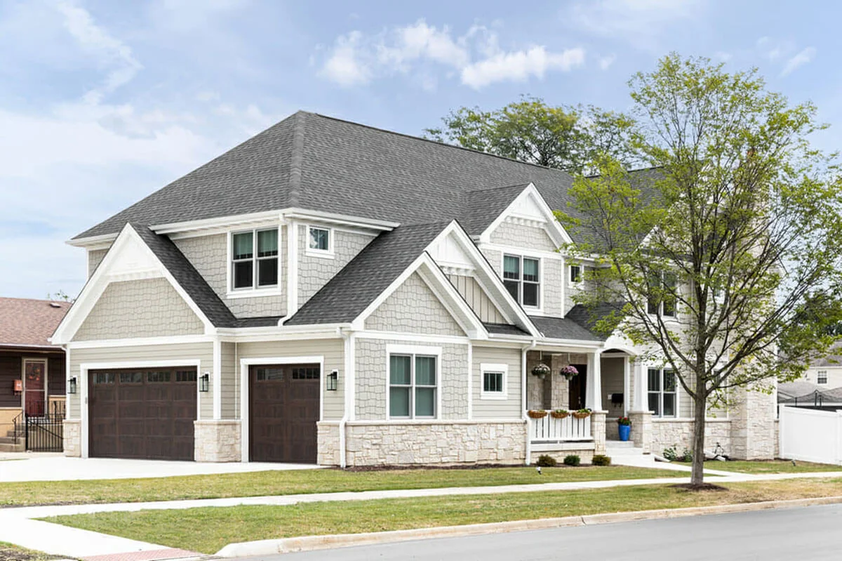 Benefits of Hiring a Best Pick Reports Recommended Siding Replacement and Installation Company